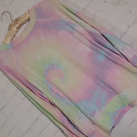 2019 Victorias Secret PINK Pastel Rainbow Tie Dye Long Sleeve Tee Womens XS - Picture 9 of 15